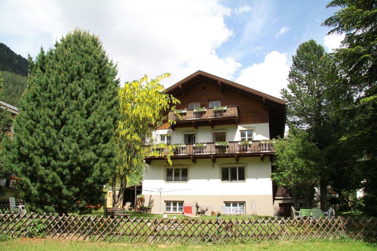 Well-Dorado Hotell Kals-am Großglockner Exteriör bild